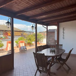 Apartment Attico Con Terrazza In Via Dei Traghetti, Lido di Ostia