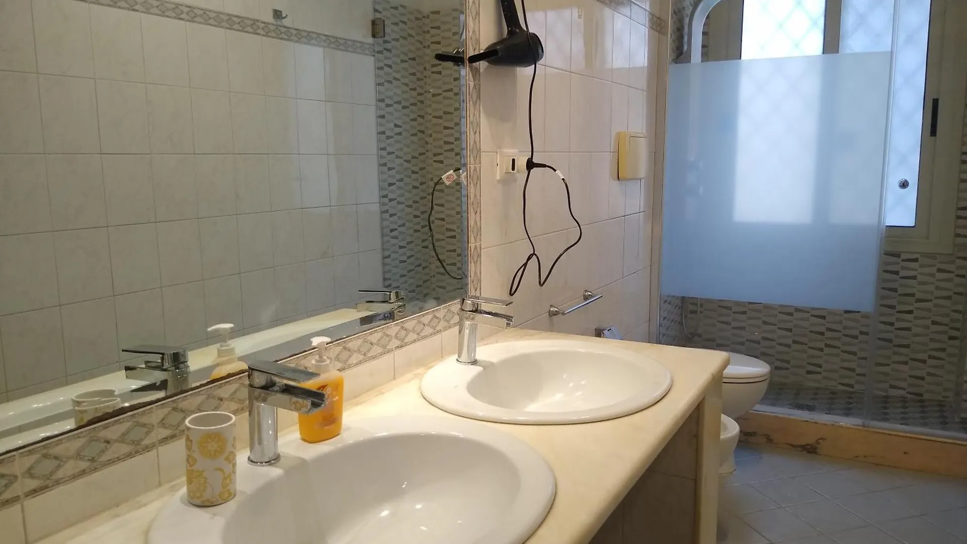Il Bacio Apartment Lido di Ostia 0*,